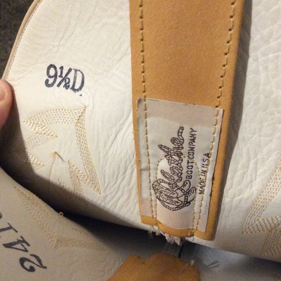 Olathe Western Cowboy Boots - Men's 9 1/2 - buckskin / creme - Picture 9 of 11